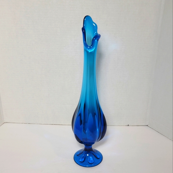 Vintage Viking Bluenique Six Petal Swung Glass Vase 14